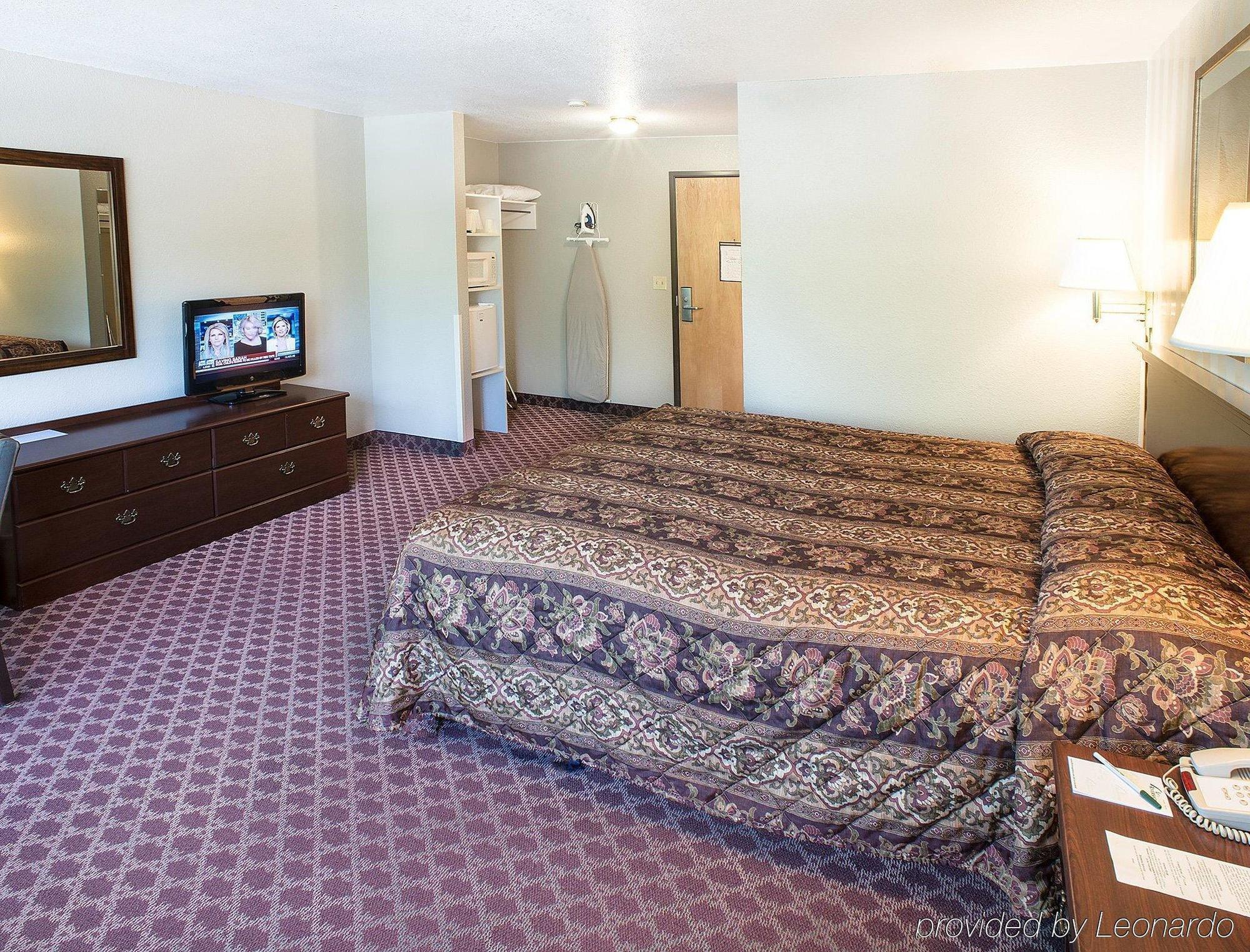 Riversage Billings Inn Bagian luar foto