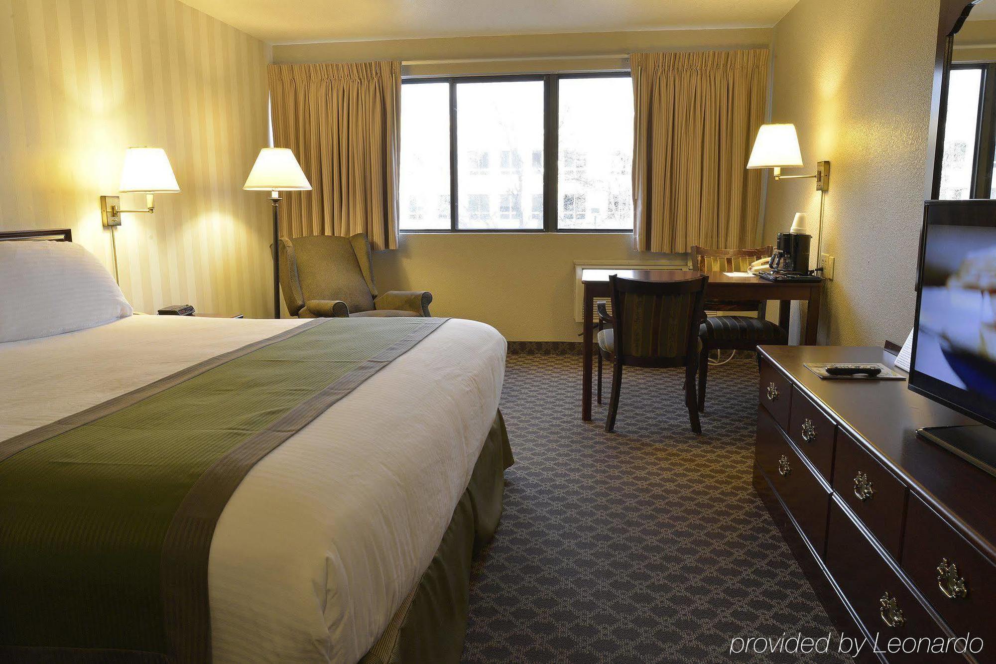 Riversage Billings Inn Bagian luar foto